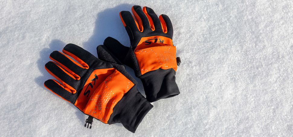 Takhle vypadají zajímavé bikové zimní rukavice určené do nadcházejících měsíců sněhu i větru...