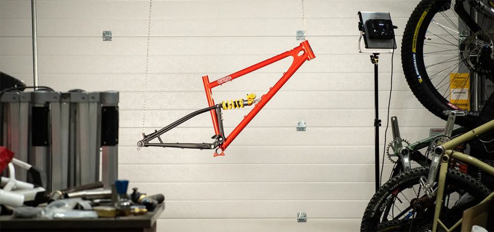 Starling Cycles přesouvá výrobu do českého Fortu