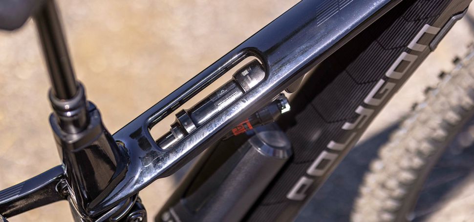 Fotogalerie: Polygon Collosus TLE